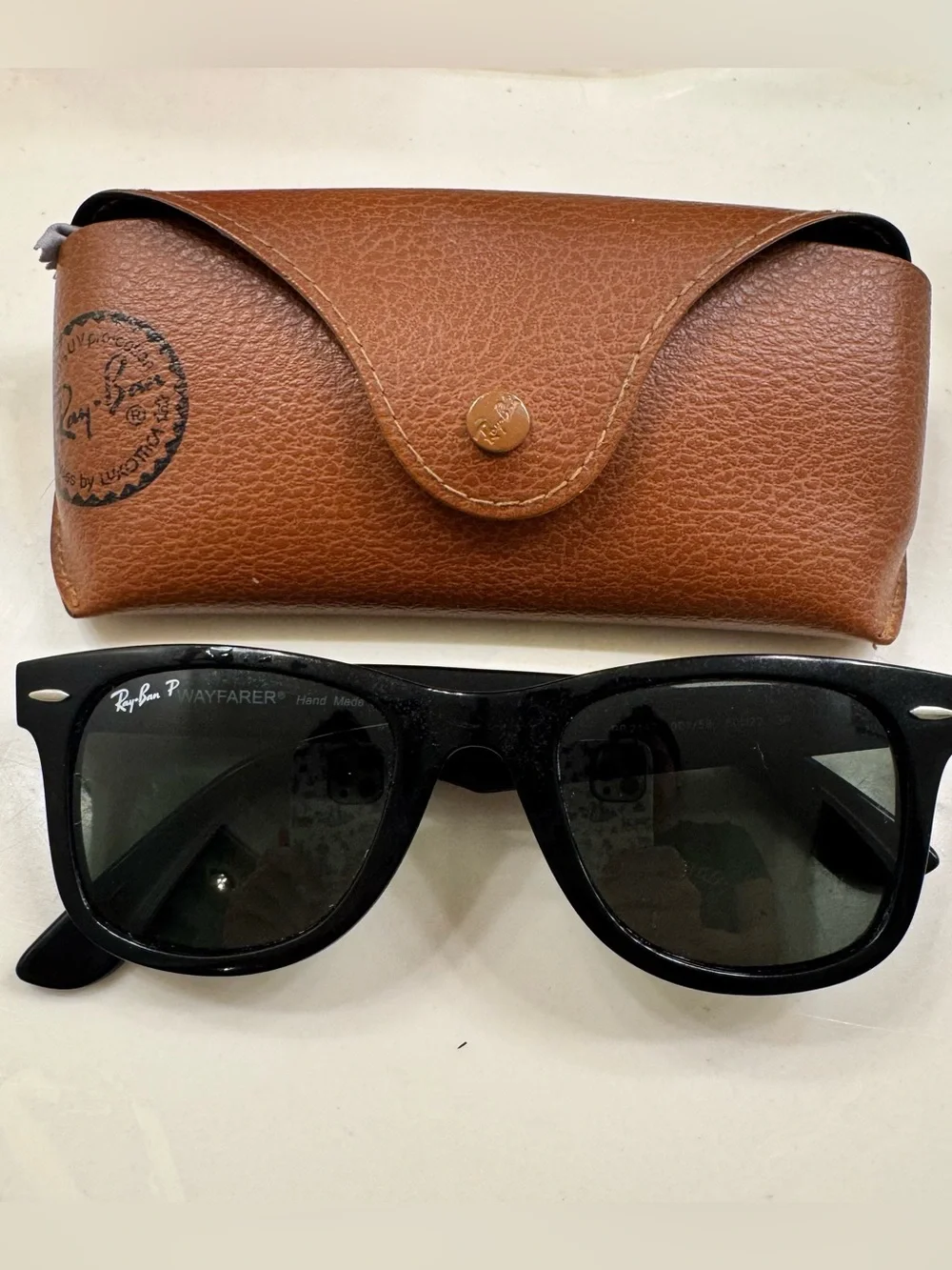 Ray-Ban Women’s Black Sunglasses with Brown Leather Case